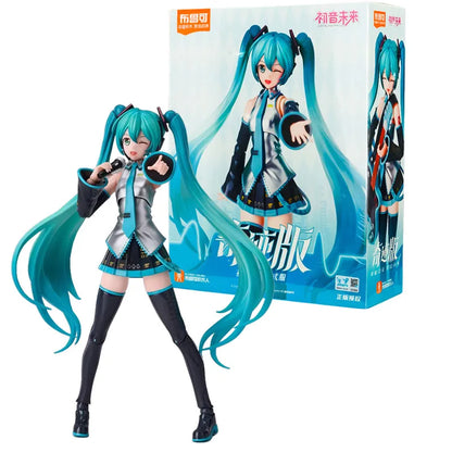 Hatsune Miku Cherry Blossom Wonder Model Kit