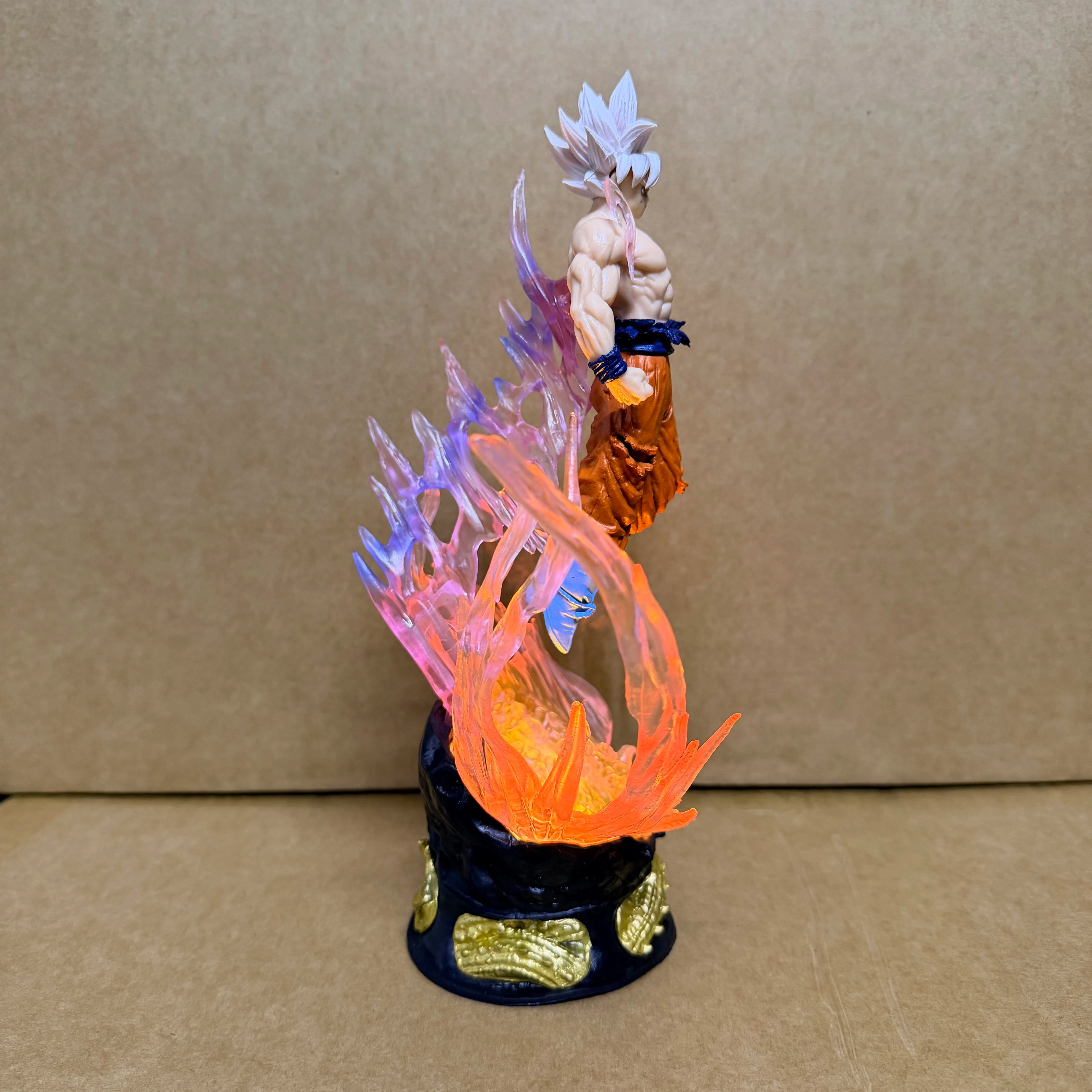 Goku Ultra Instinct Premium Luminous Statue