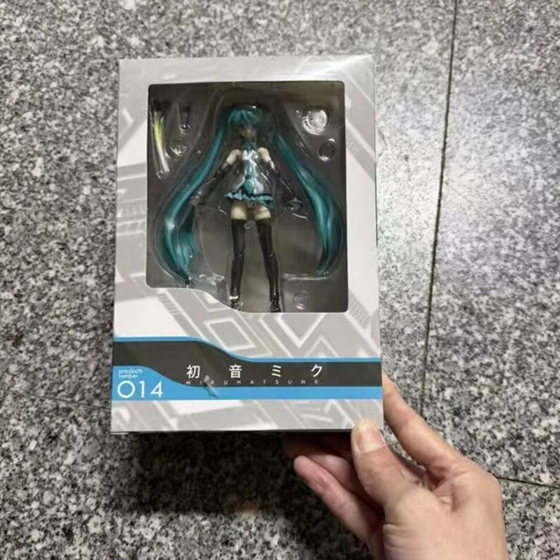 Hatsune Miku Posable Collector Figure