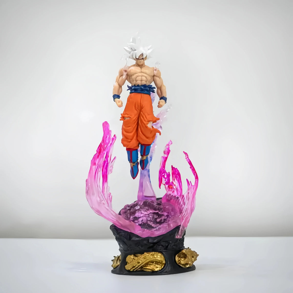 Goku Ultra Instinct Premium Leucht-Statue